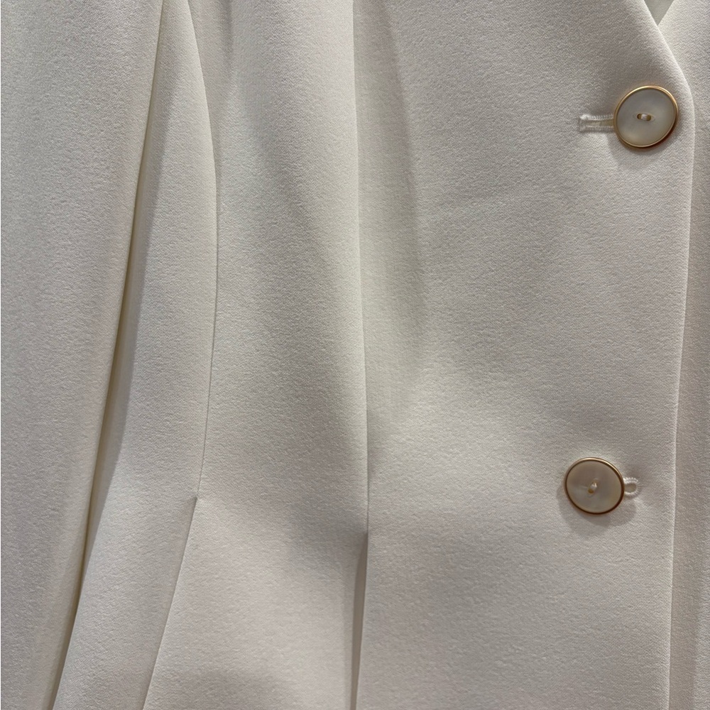 Preston & York White Blazer - Picture 5 of 12